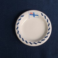 Butter pat dishes