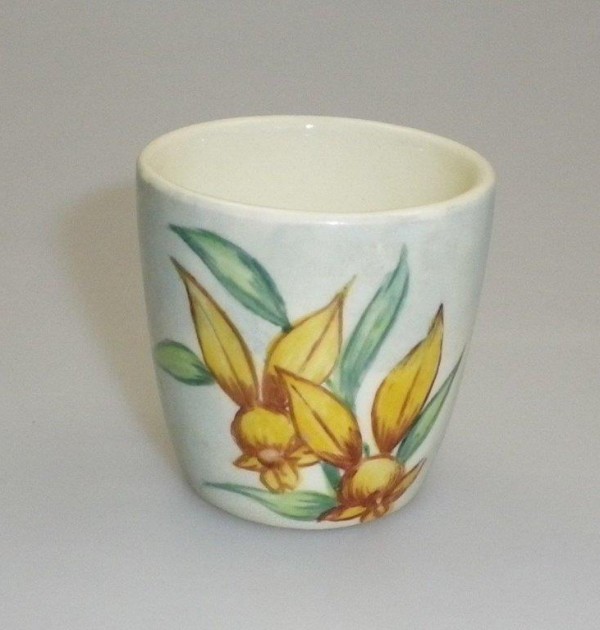 egg cup 2a