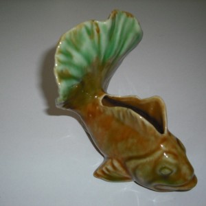 japan fish vase